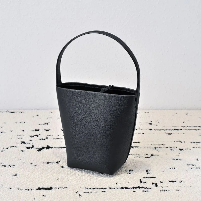 Fashionable The Row Bucket Bags 45583