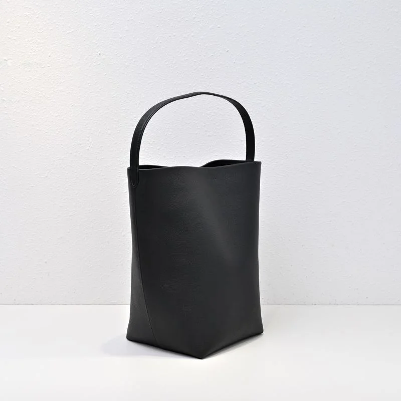 Casual The Row Bucket Bags 45421