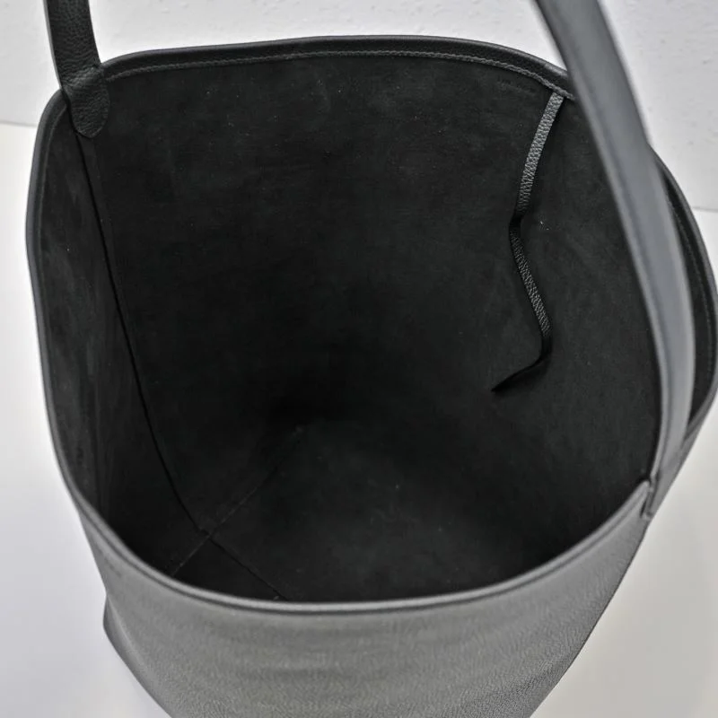 Casual The Row Bucket Bags 45421