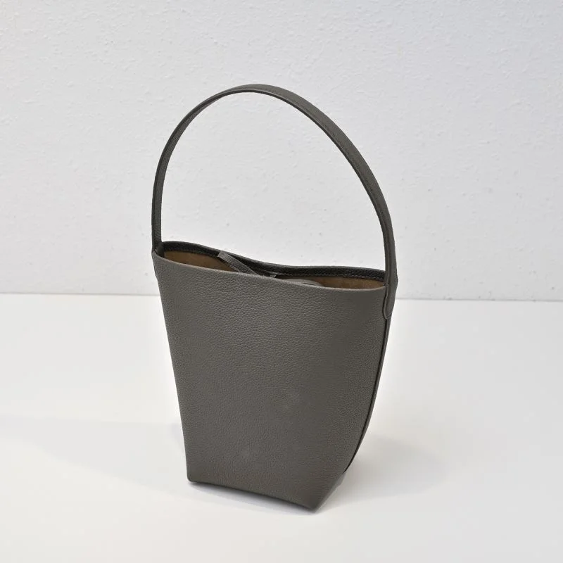 OnTrend The Row Bucket Bags 45417