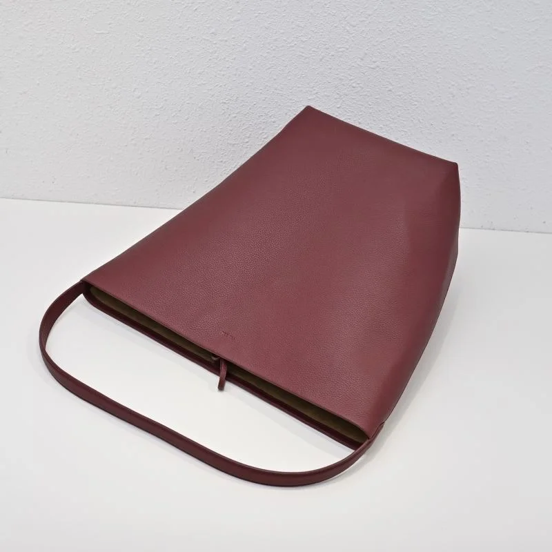 The Row Bucket Bags Comfortable 45422