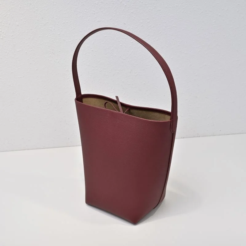 OdorResistant The Row Bucket Bags 45413