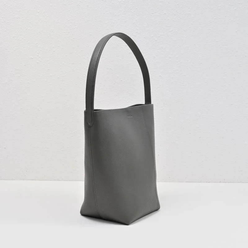 TravelReady The Row Bucket Bags 45387