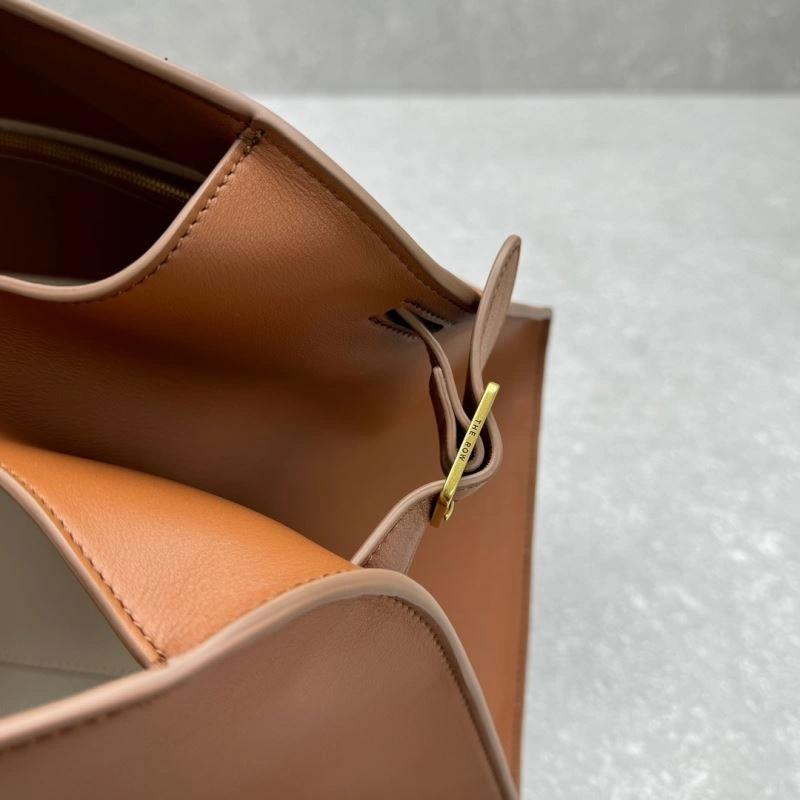 NewStyle The Row Clutch Bags 64231