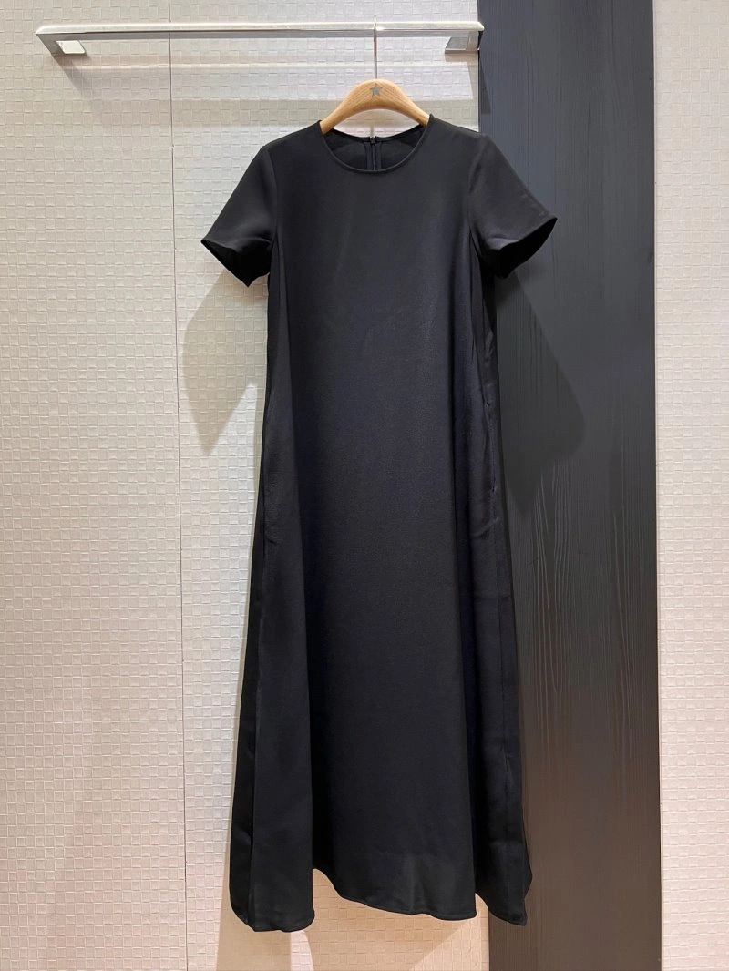 The Row Dress Youthful 152947