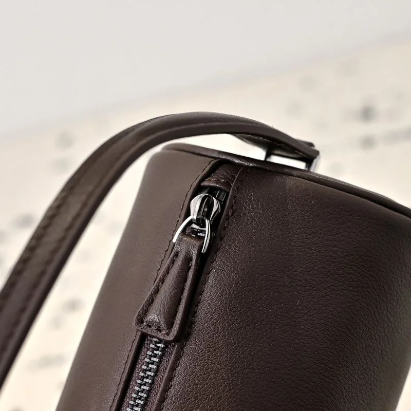 The Row Round Bags Breathable 45569