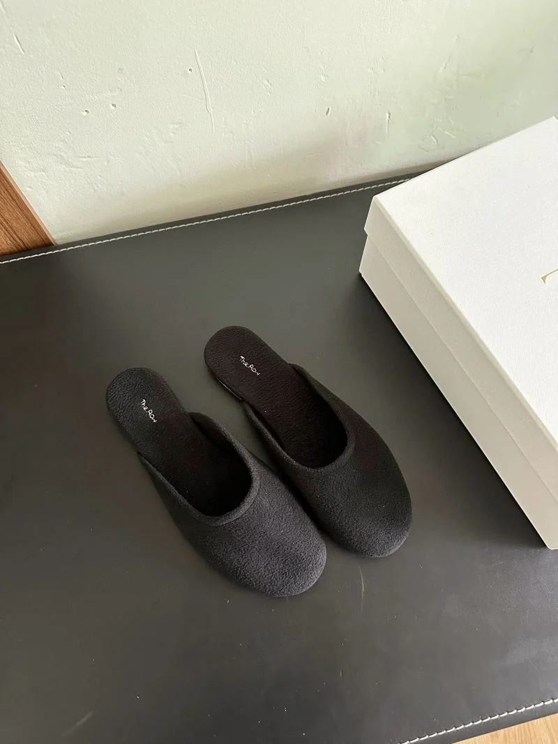 Lightweight The Row Sandals 7240