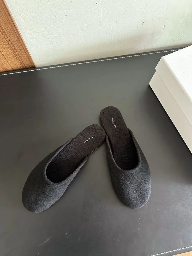 Lightweight The Row Sandals 7240