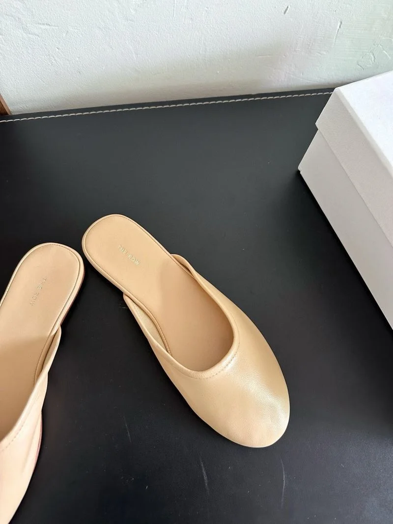 Comfortable The Row Sandals 7223