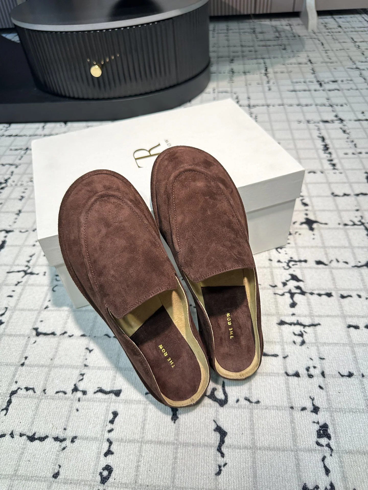 Upgraded The Row Sandals 7221