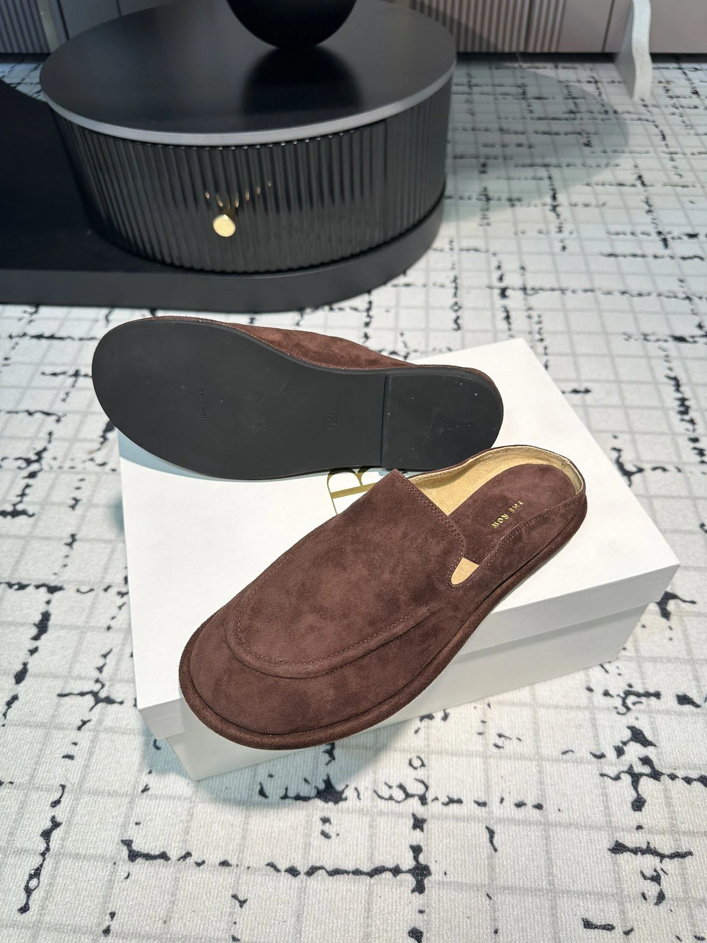 Upgraded The Row Sandals 7221