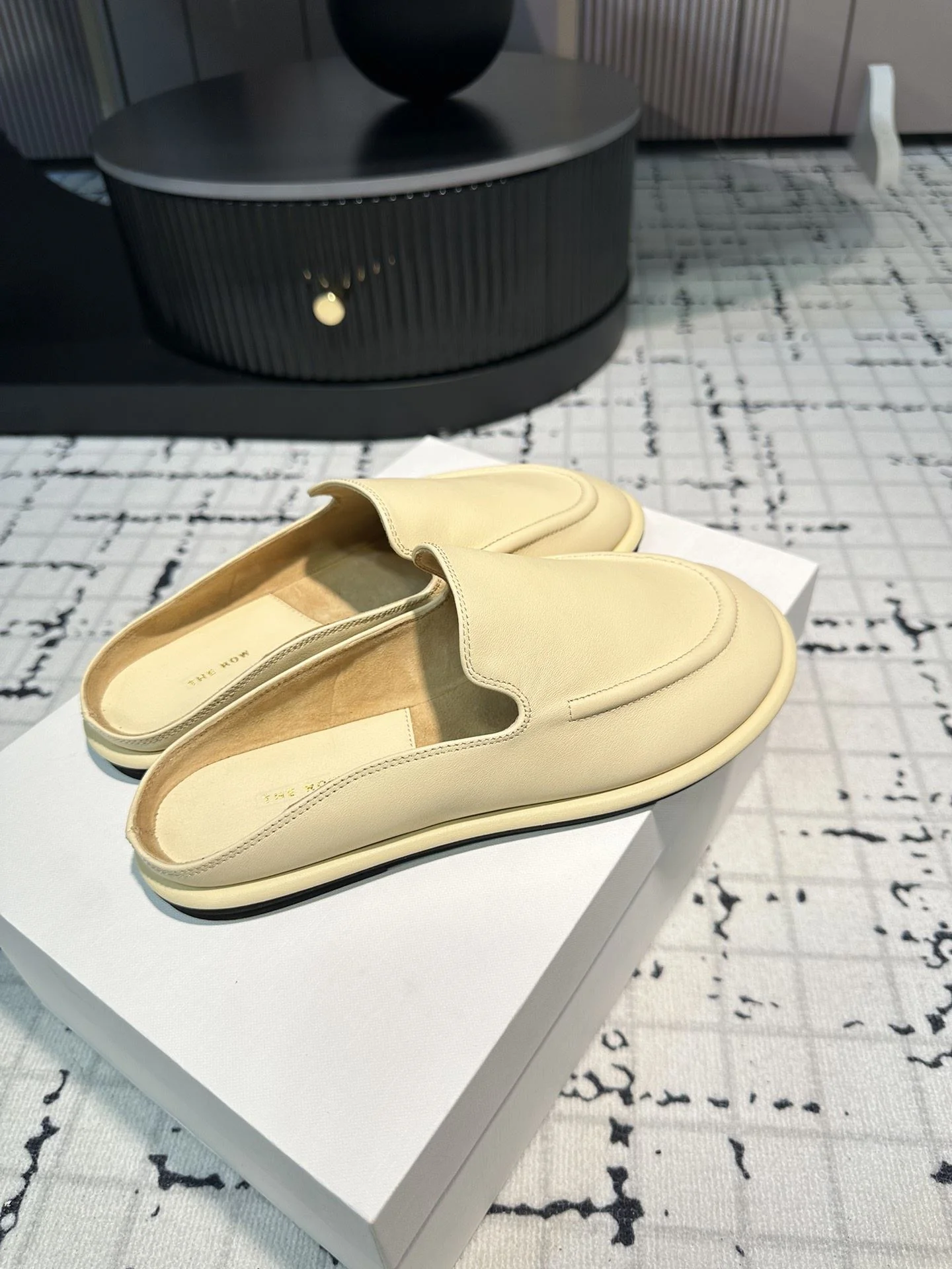 The Row Sandals DailyWear 7252