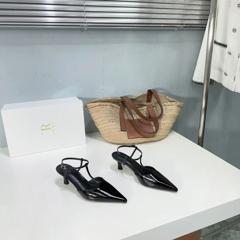 The Row Sandals Sophisticated 11236