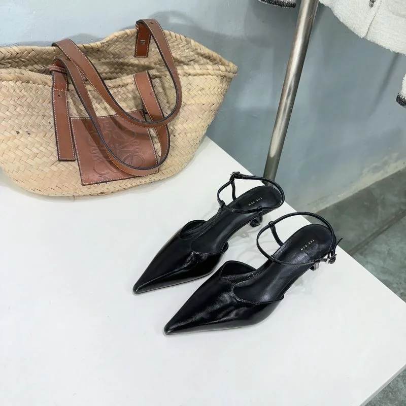 The Row Sandals Sophisticated 11236