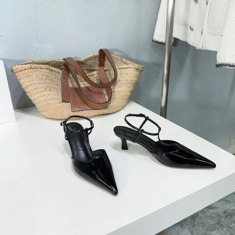 The Row Sandals Sophisticated 11236