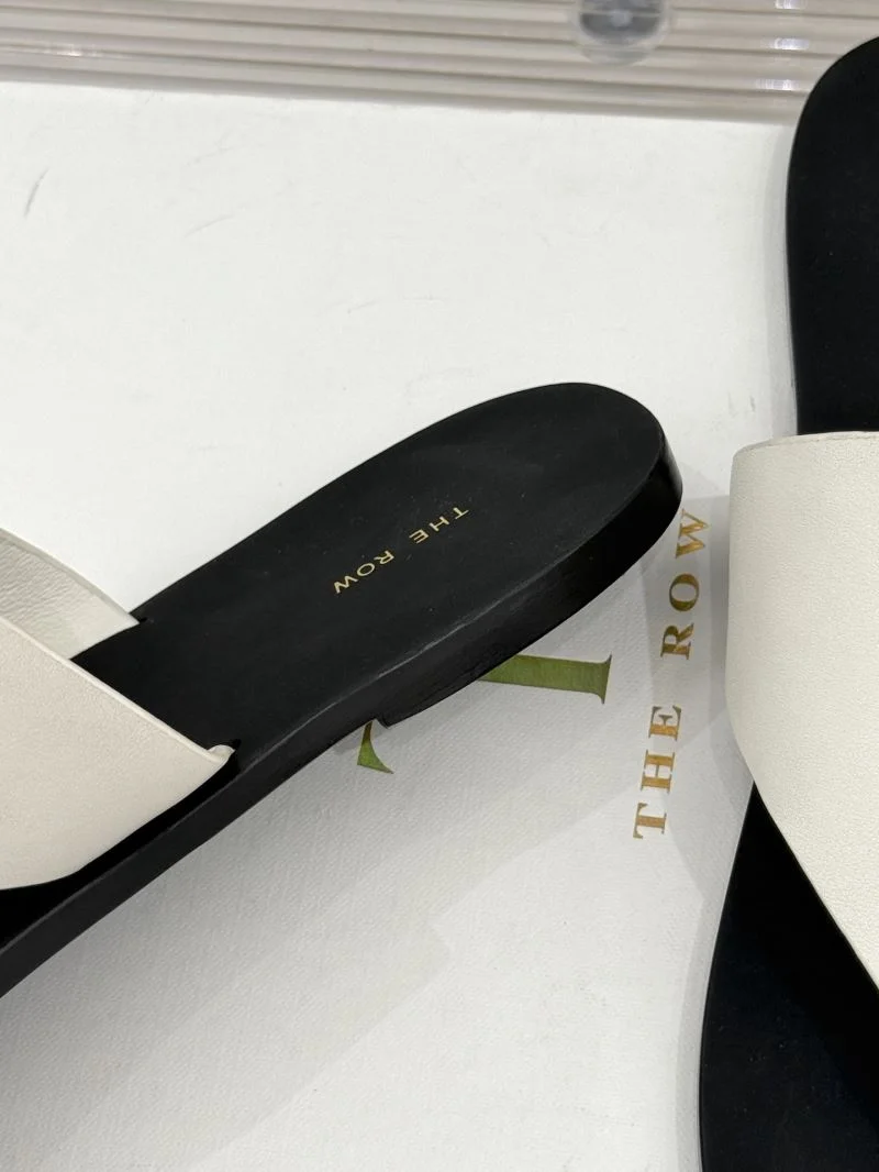 The Row Sandals Breathable 11173