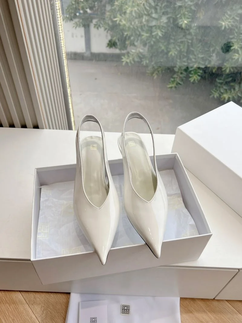 The Row Sandals FlexibleFit 8885