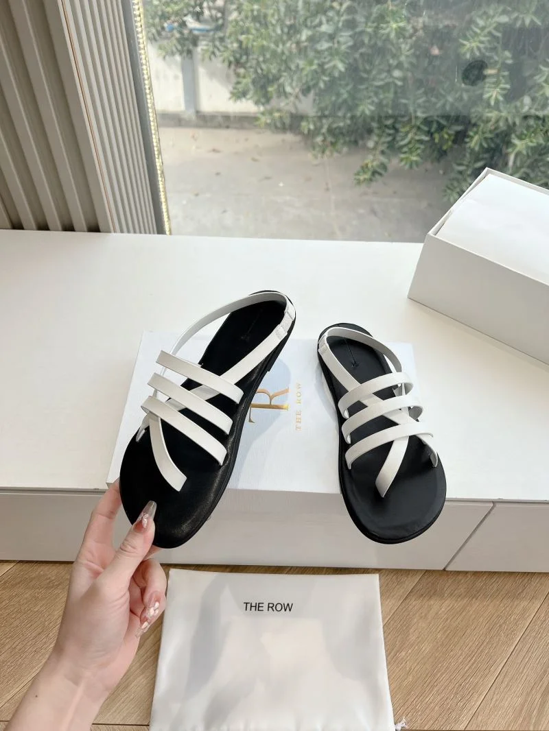 The Row Sandals Classic 8943