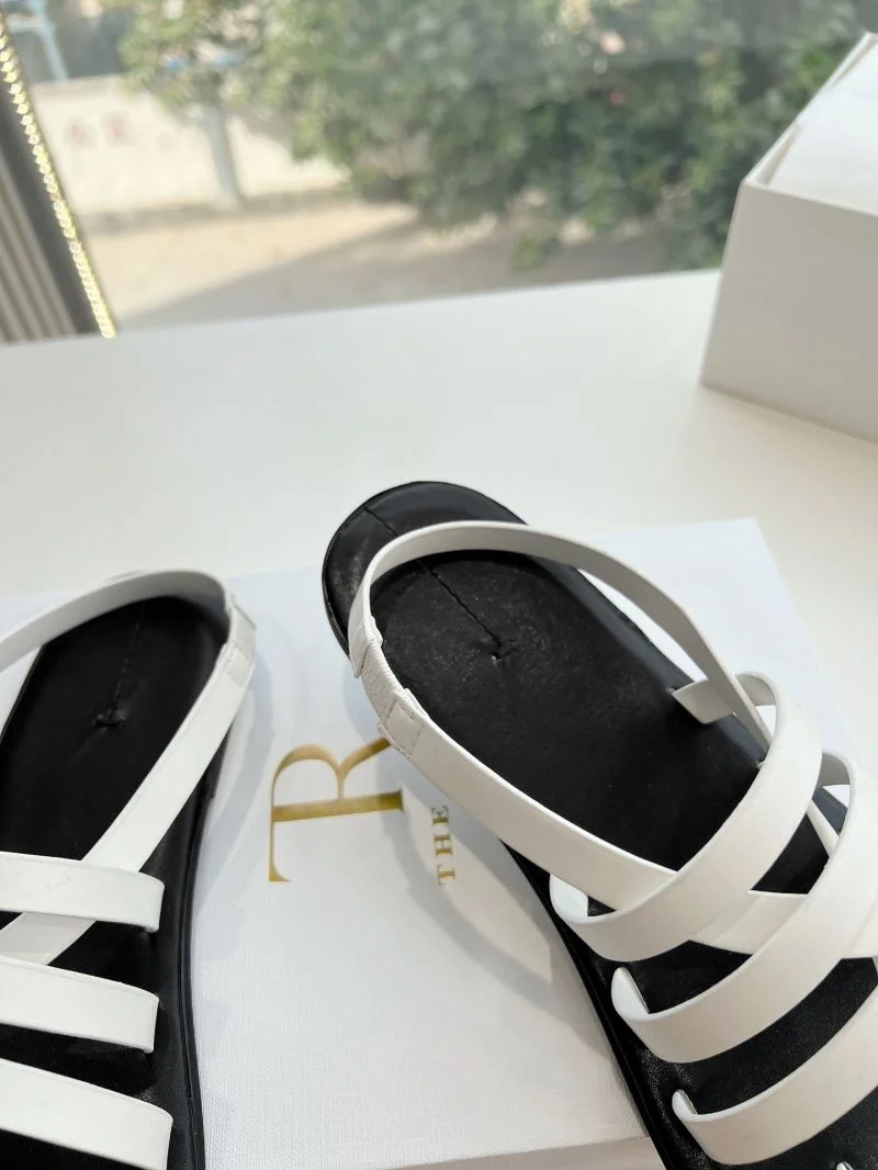 The Row Sandals Classic 8943