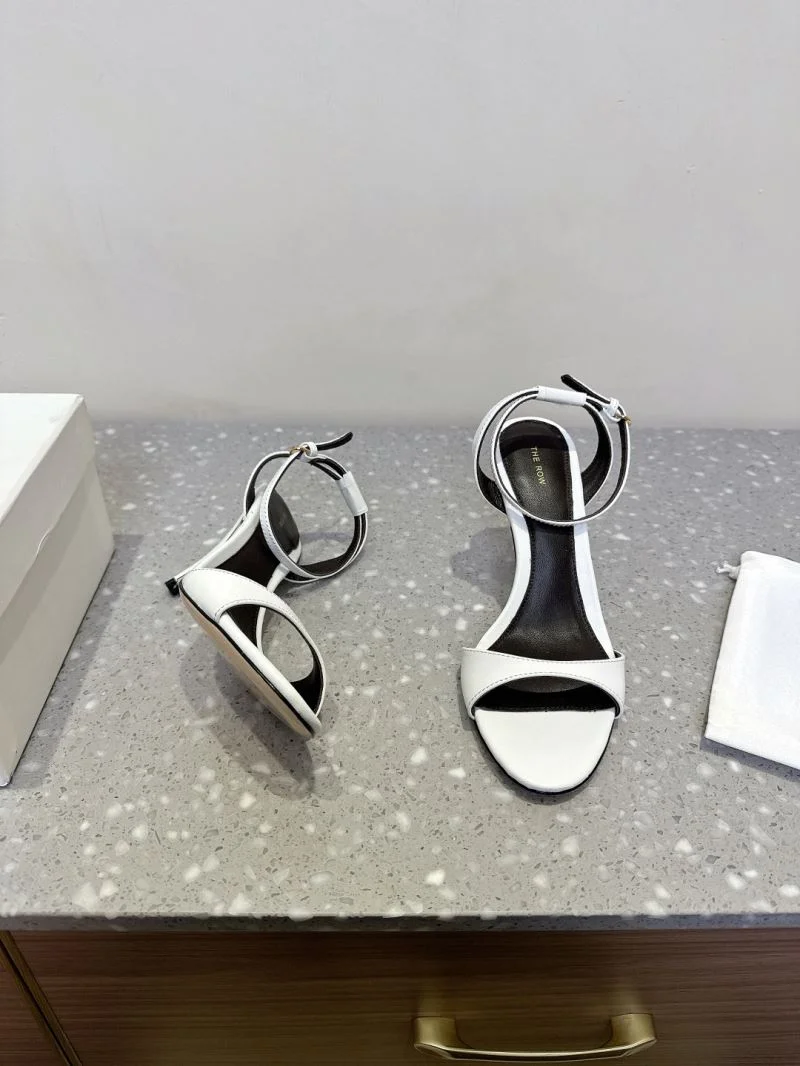 OdorResistant The Row Sandals 8867