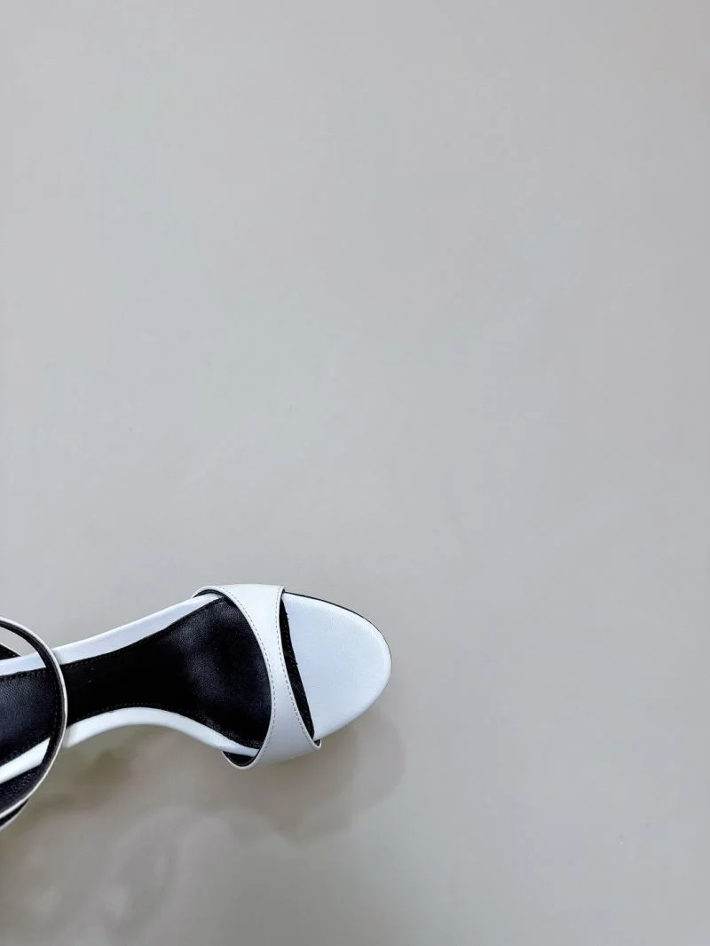 OdorResistant The Row Sandals 8867