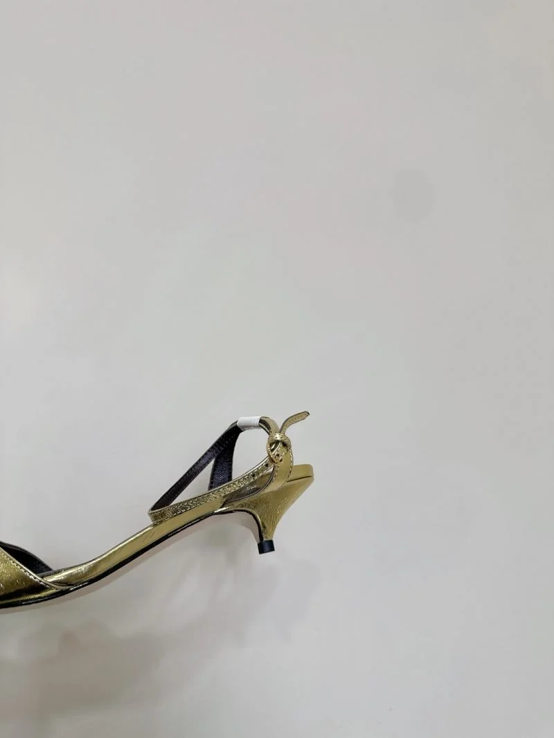 Vibrant The Row Sandals 8864