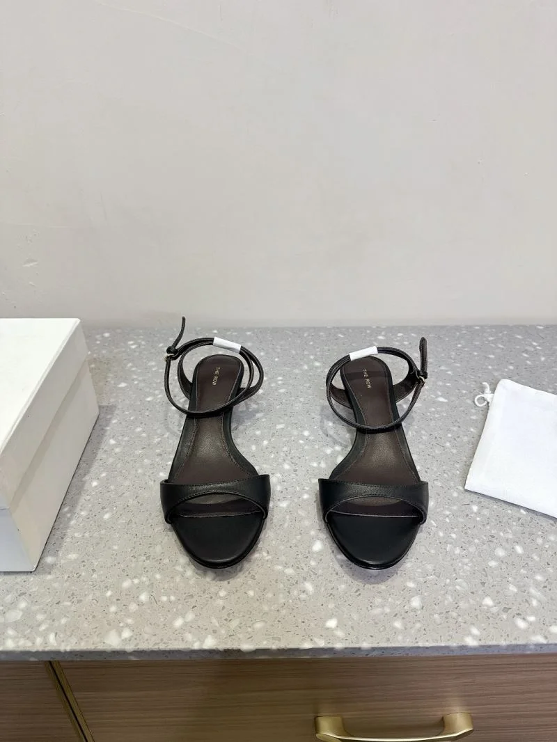GoAnywhere The Row Sandals 8871