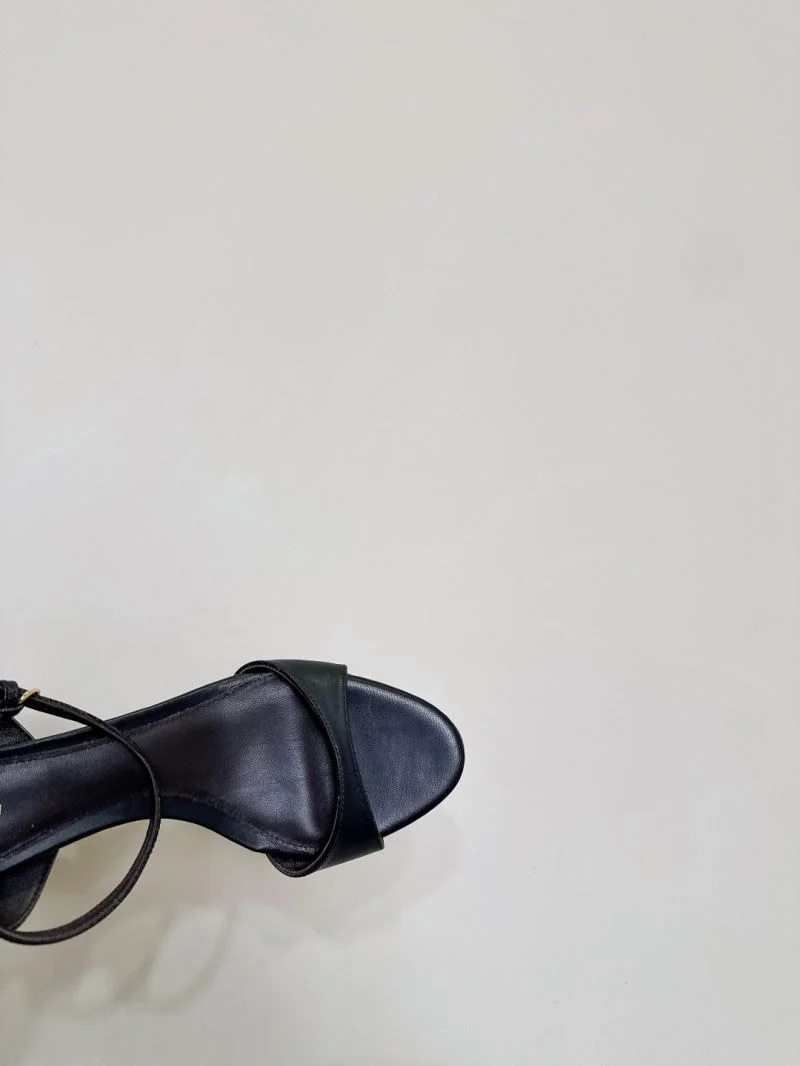 GoAnywhere The Row Sandals 8871