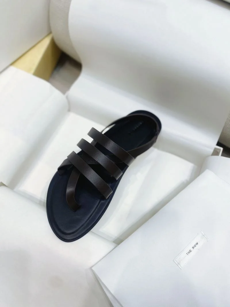SmoothTexture The Row Sandals 15375