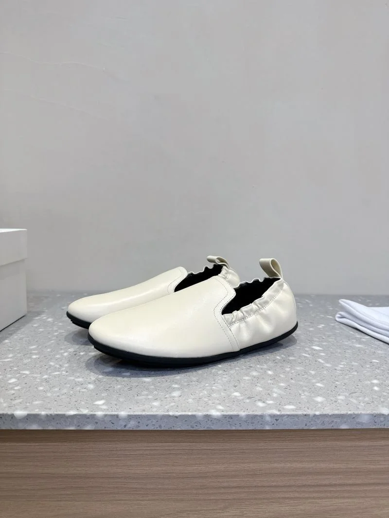 EasyCare The Row Shoes 7251