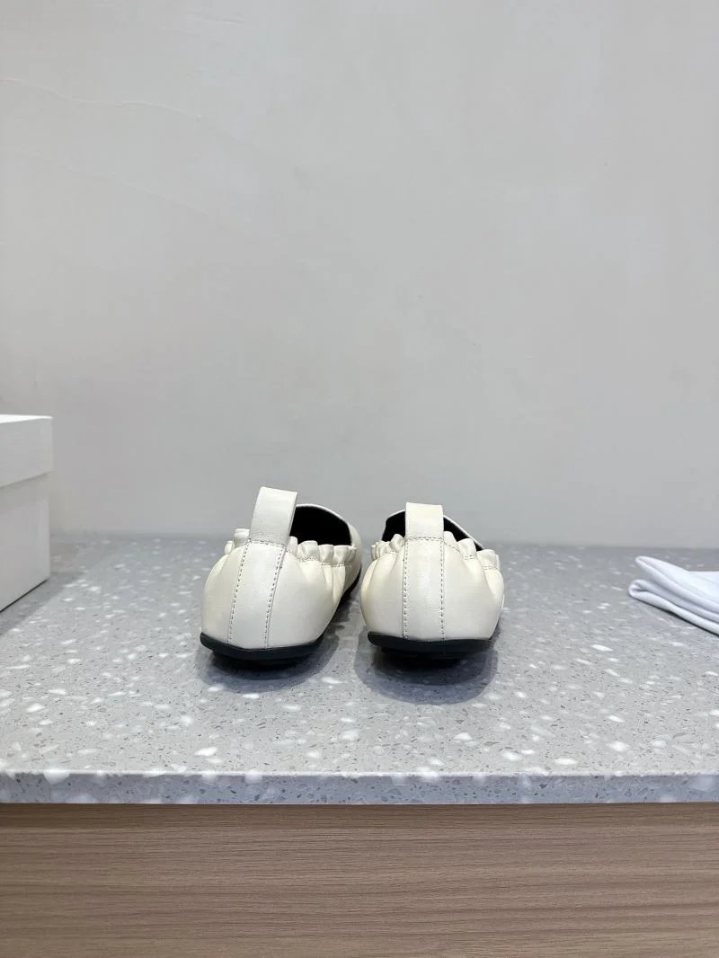 EasyCare The Row Shoes 7251