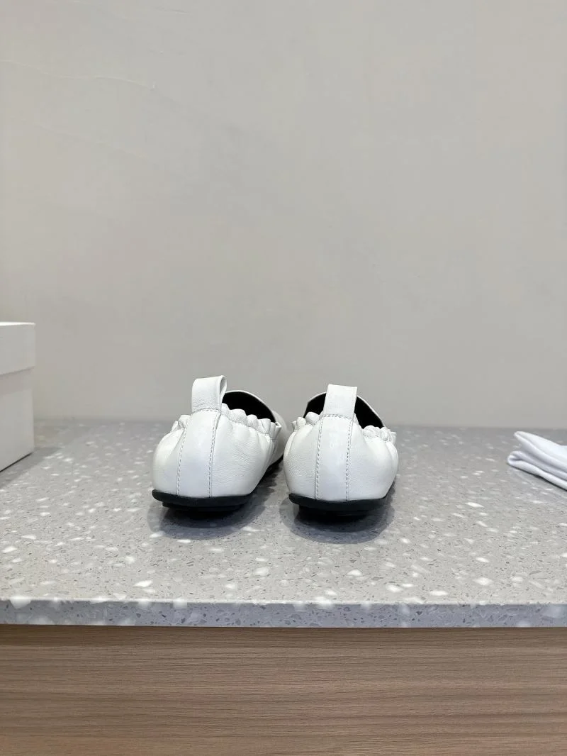 Sporty The Row Shoes 7205