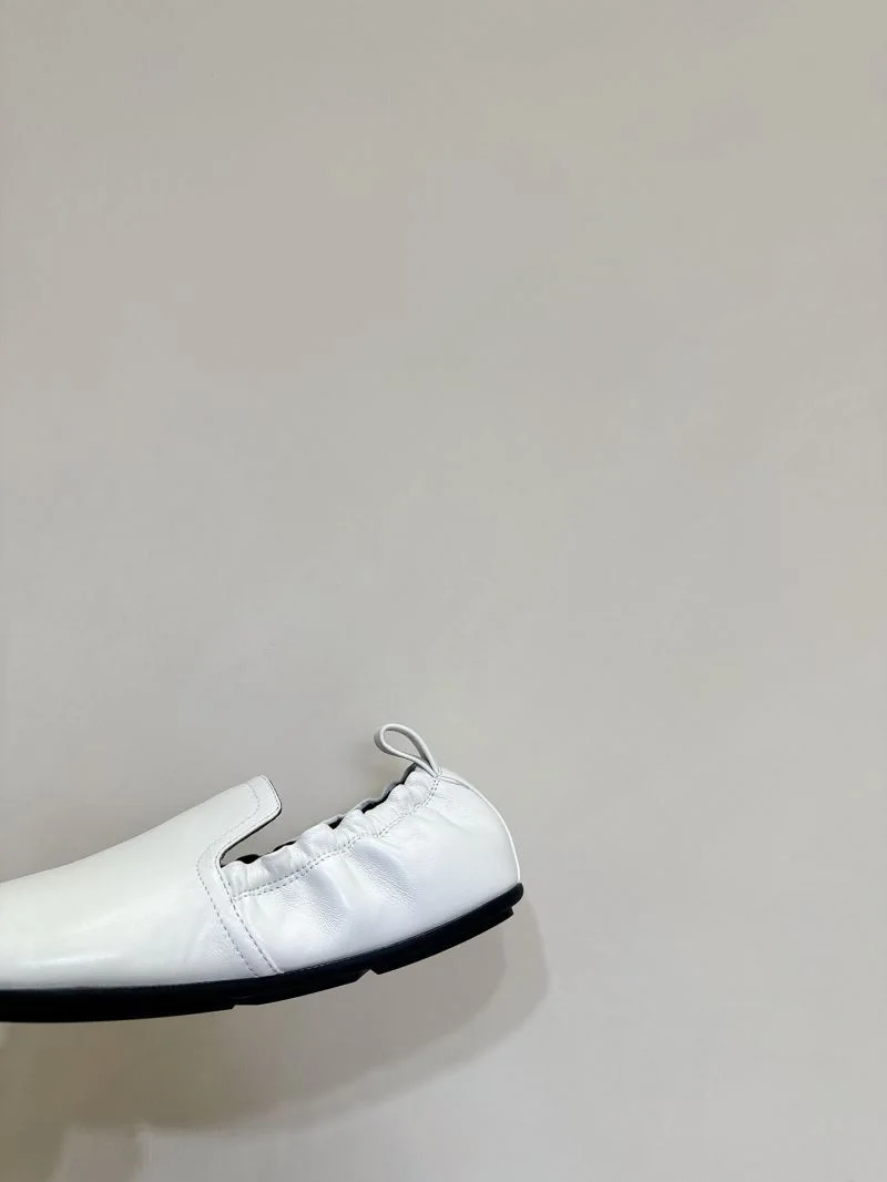 Sporty The Row Shoes 7205