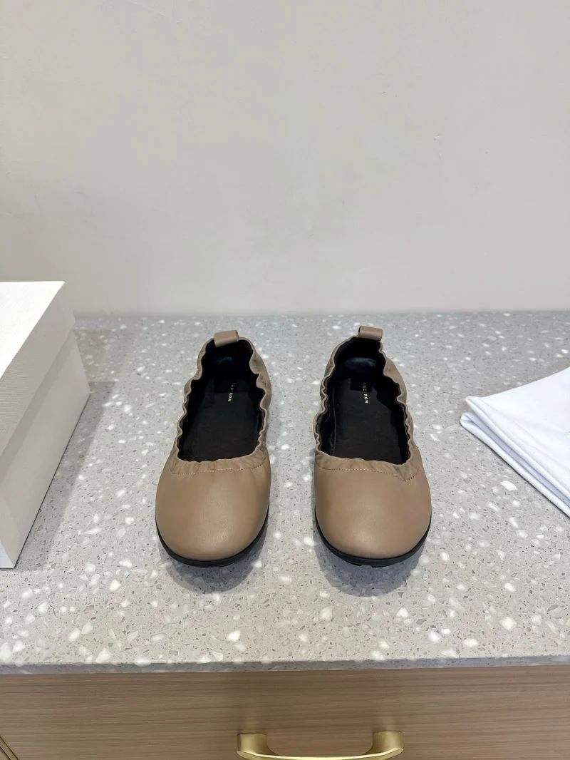 WeatherProof The Row Shoes 7242