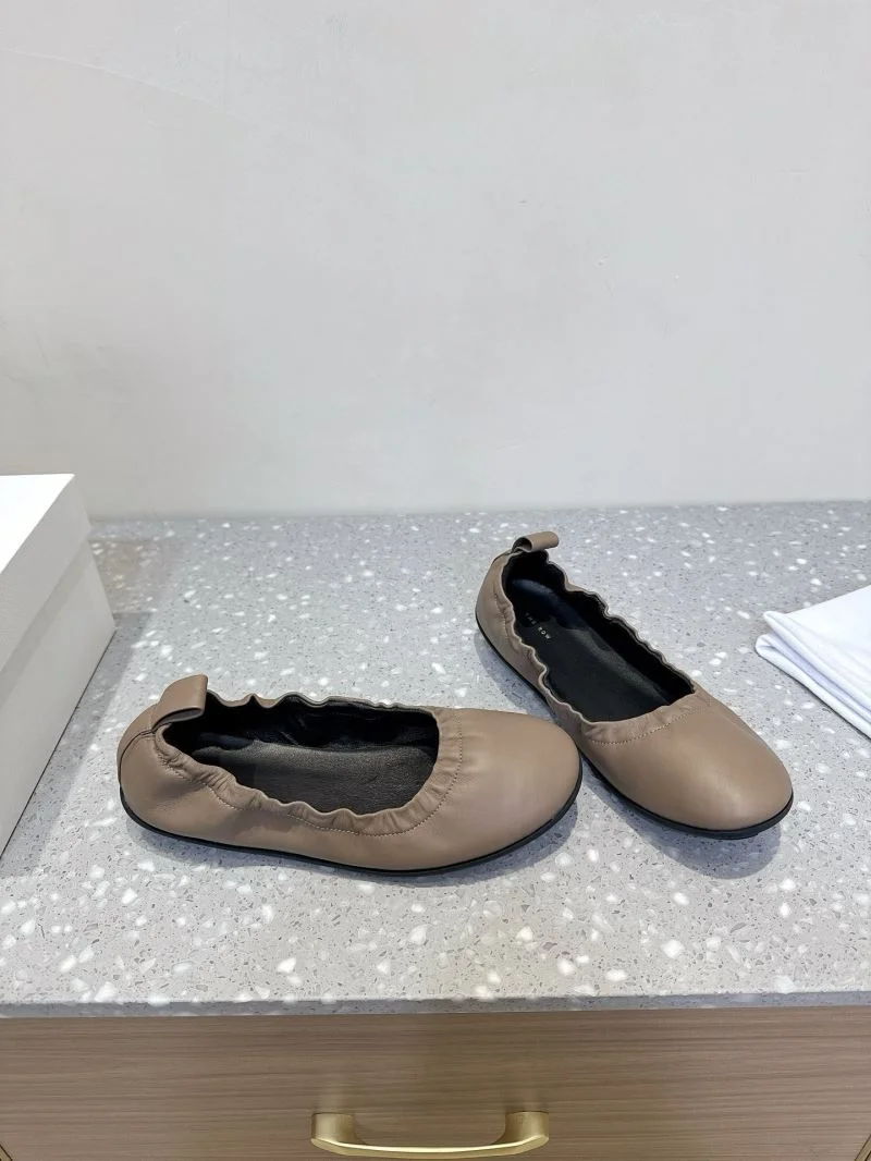WeatherProof The Row Shoes 7242