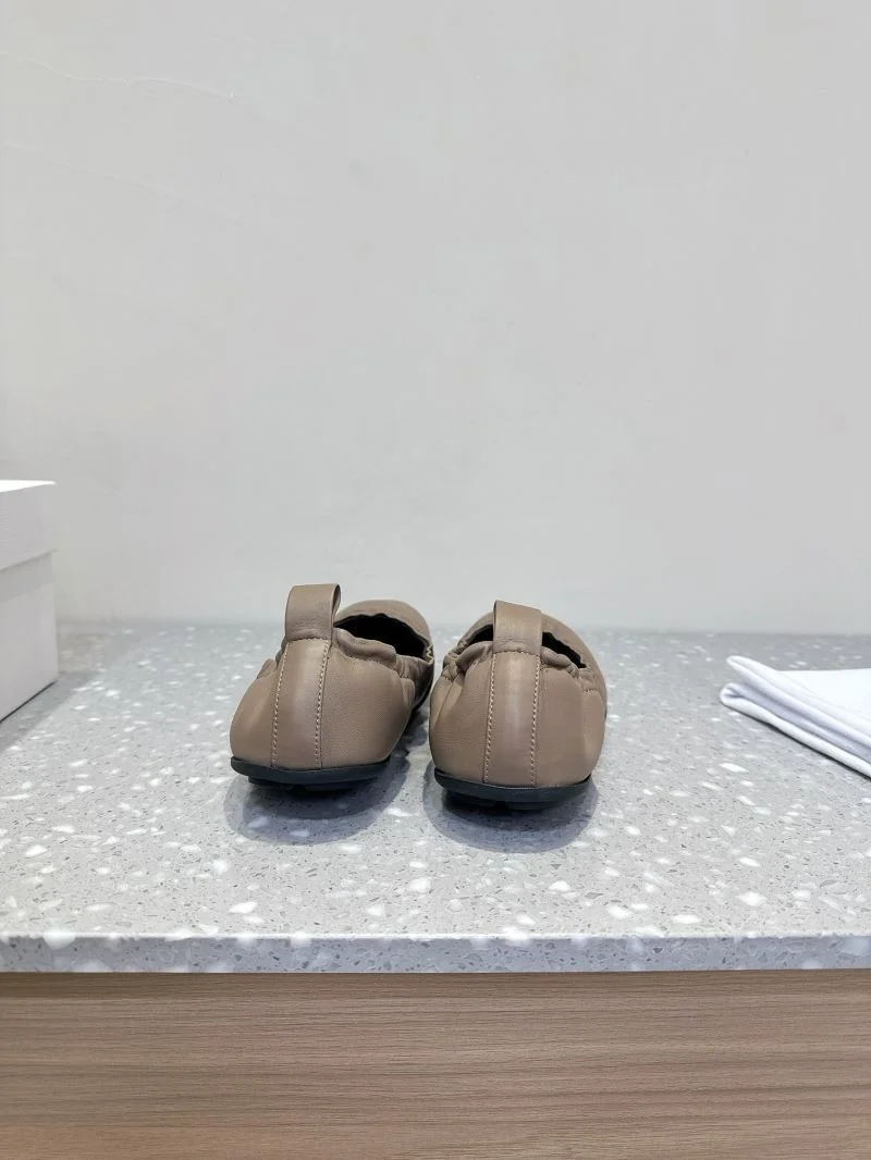 WeatherProof The Row Shoes 7242
