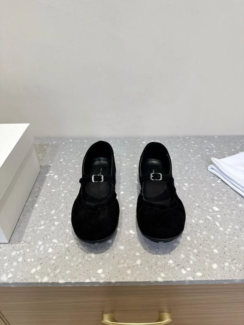 The Row Shoes Trendy 7224