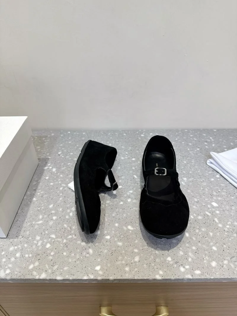 The Row Shoes Trendy 7224