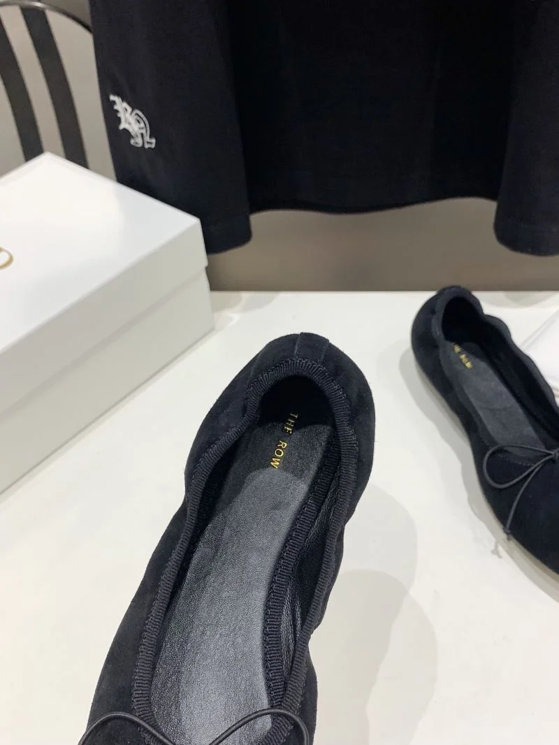 TimelessDesign The Row Shoes 7207