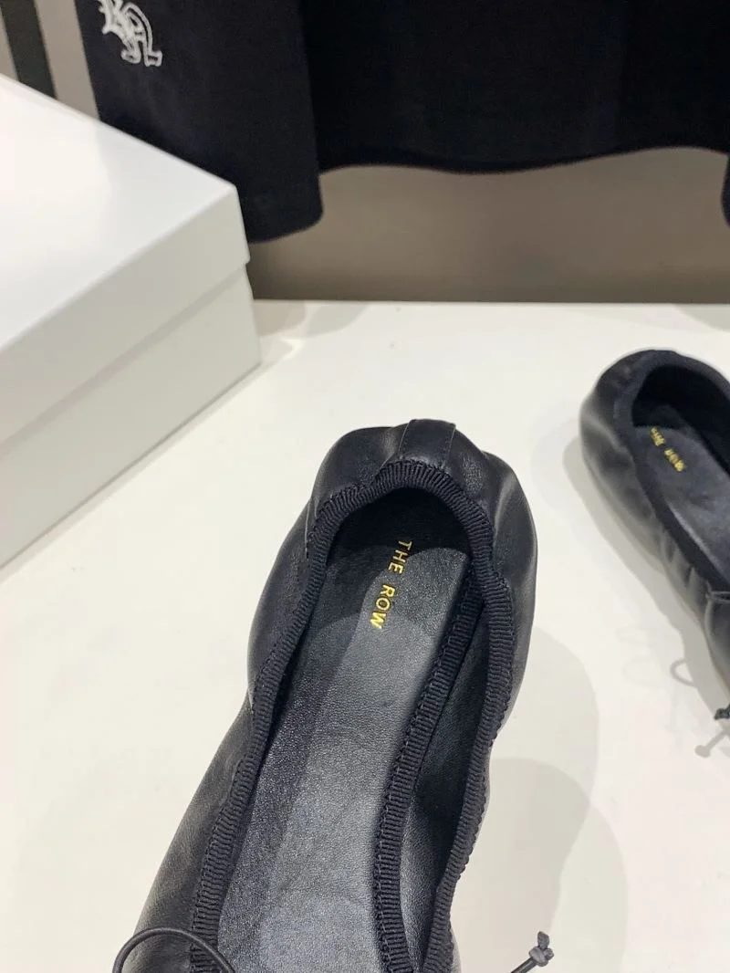 Sporty The Row Shoes 7191