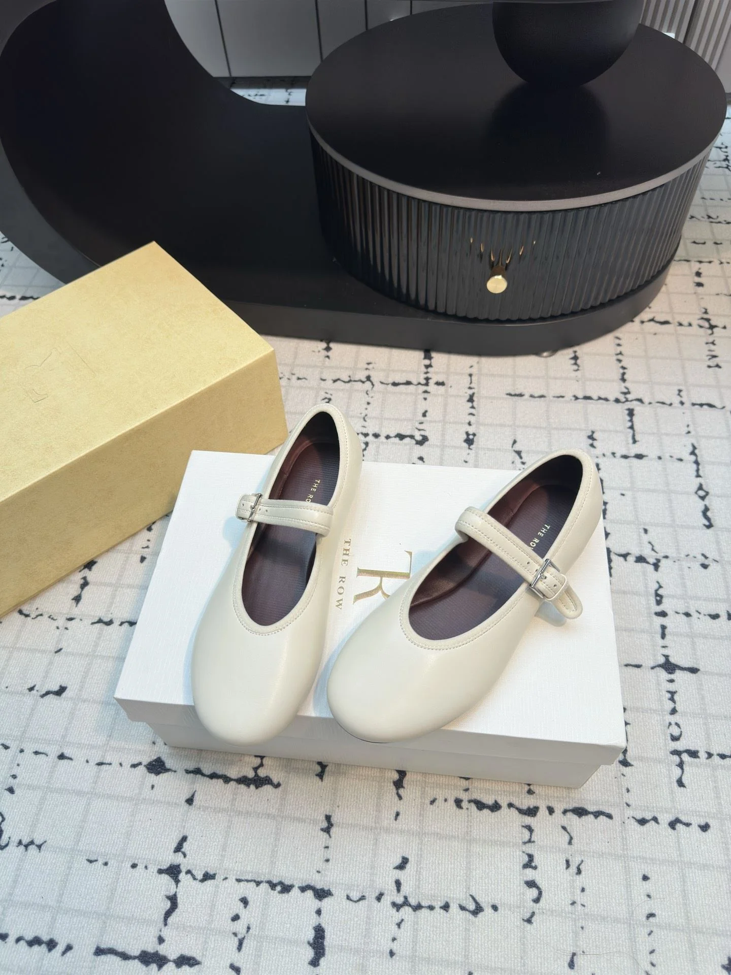 Sustainable The Row Shoes 7179