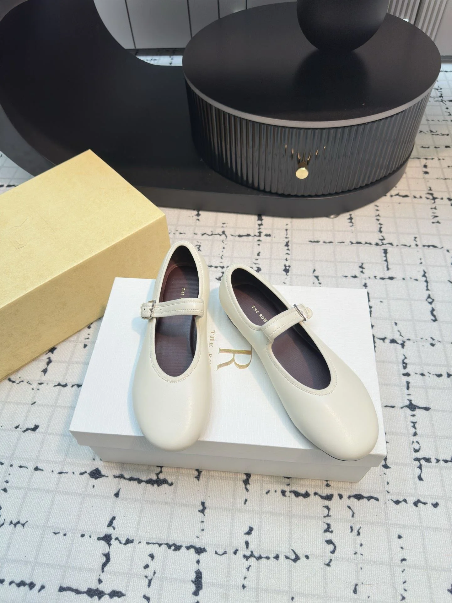 Sustainable The Row Shoes 7179