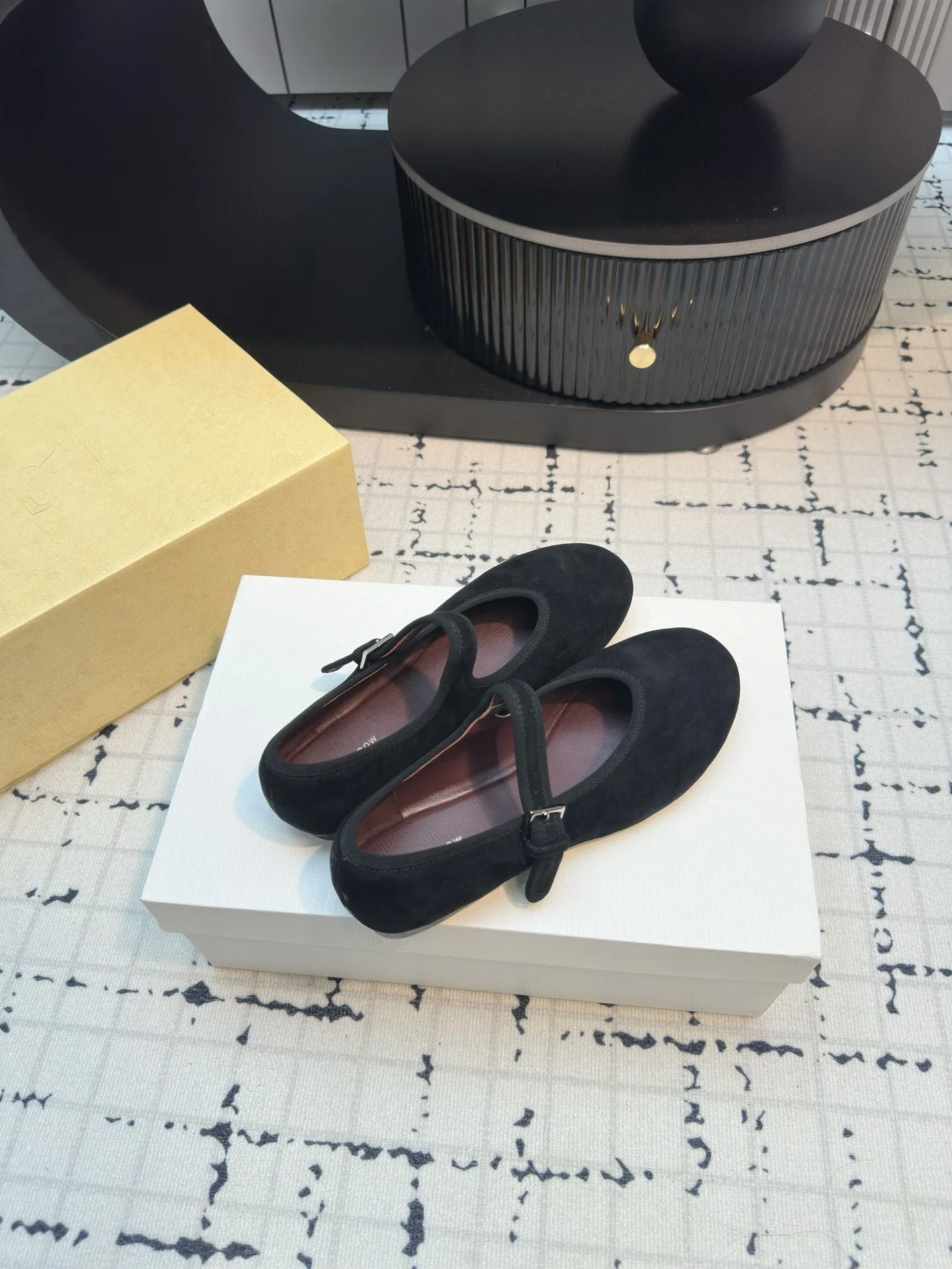 Stretchable The Row Shoes 7192