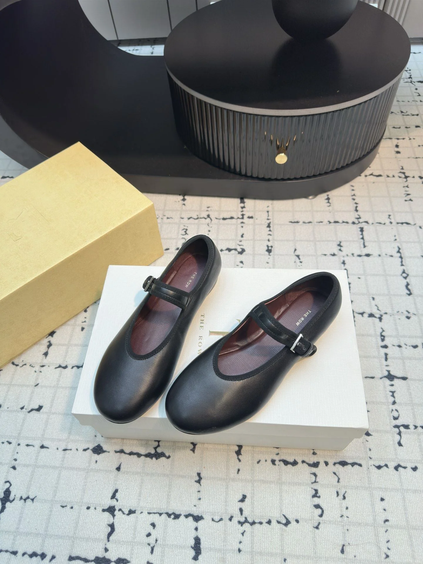 Reliable The Row Shoes 7170