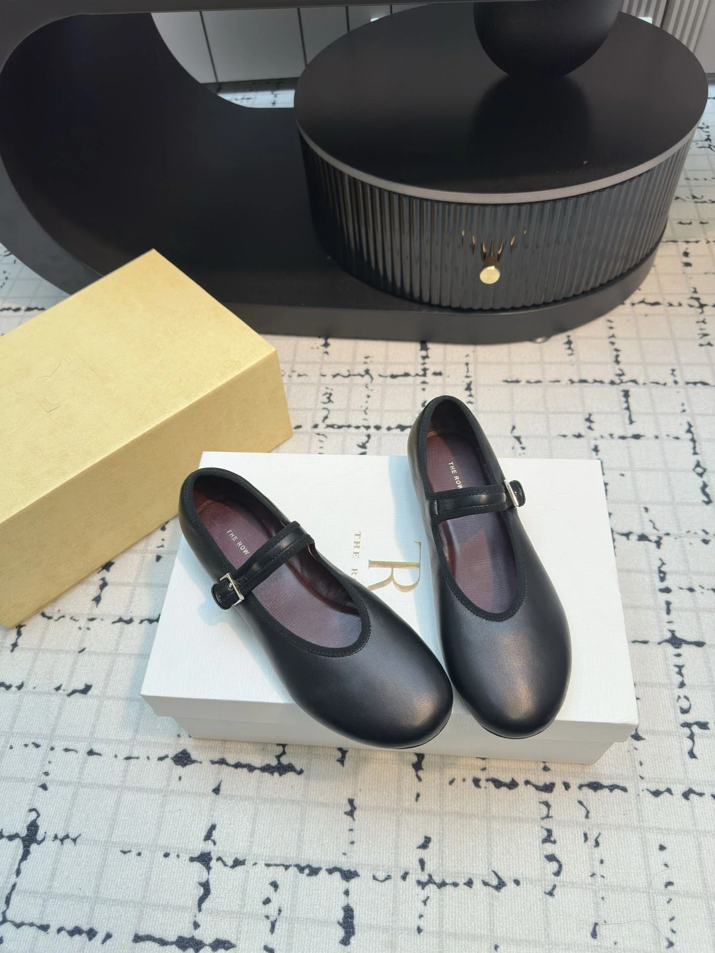 Reliable The Row Shoes 7170