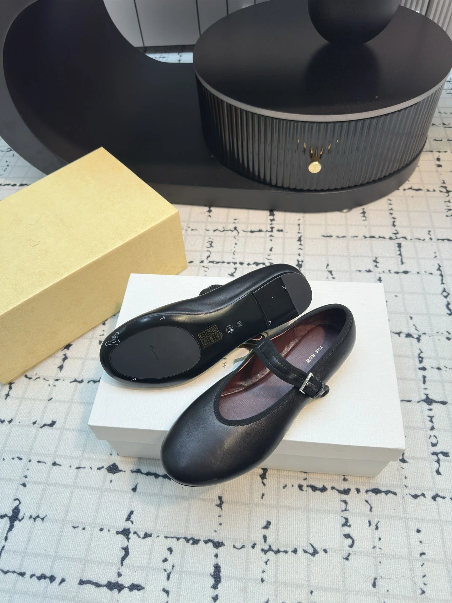 Reliable The Row Shoes 7170
