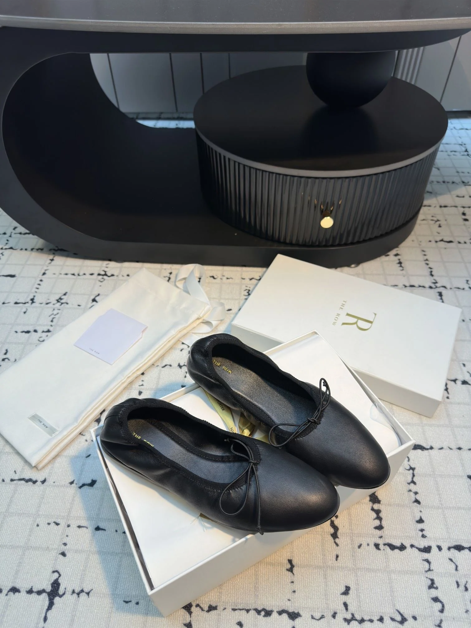 Breathable The Row Shoes 7171