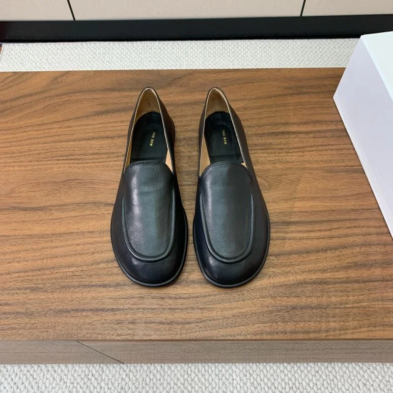 The Row Shoes UrbanStyle 11164