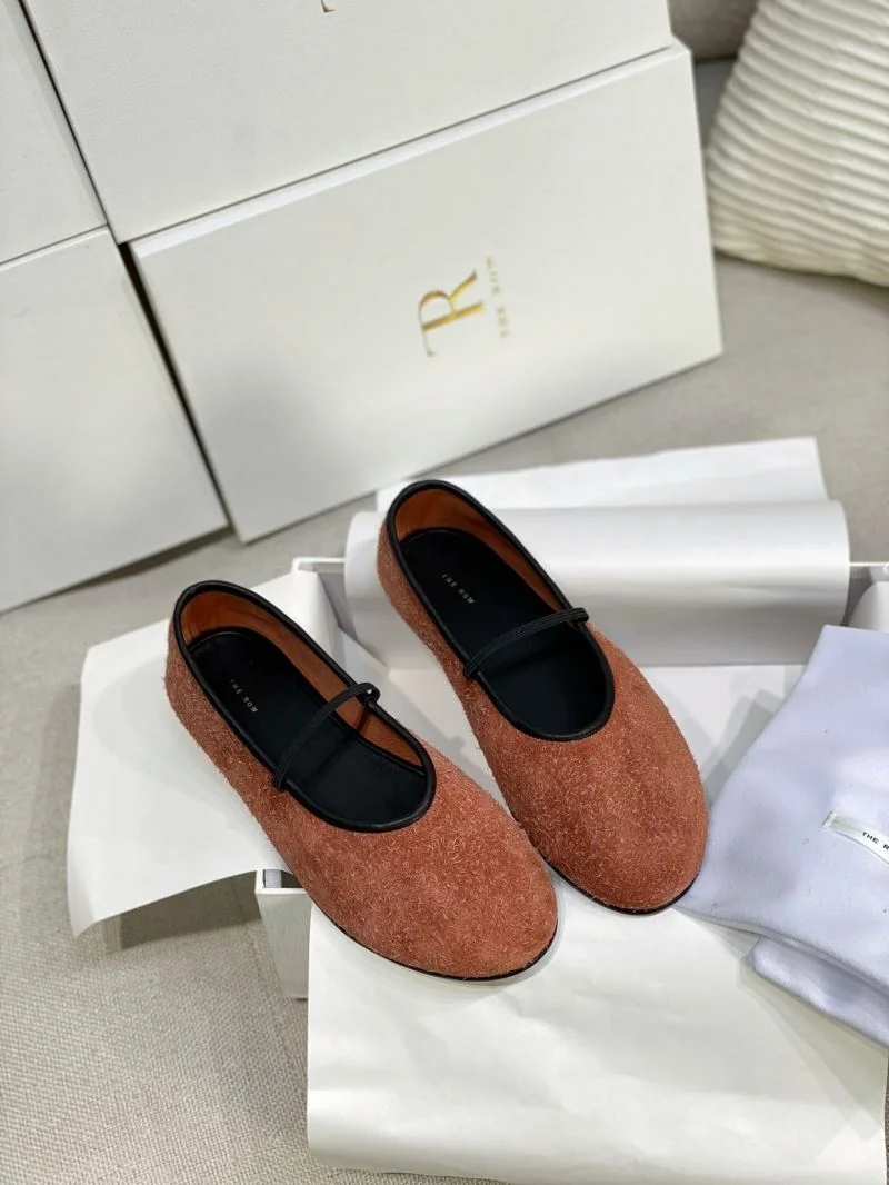 The Row Shoes Breathable 8824