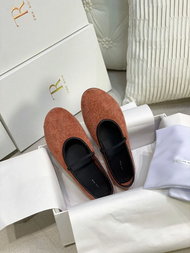 The Row Shoes Breathable 8824